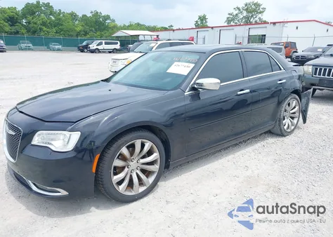 2015 Chrysler 300C z USA, uszkodzony, nr VIN 2C3CCAEG2FH760245